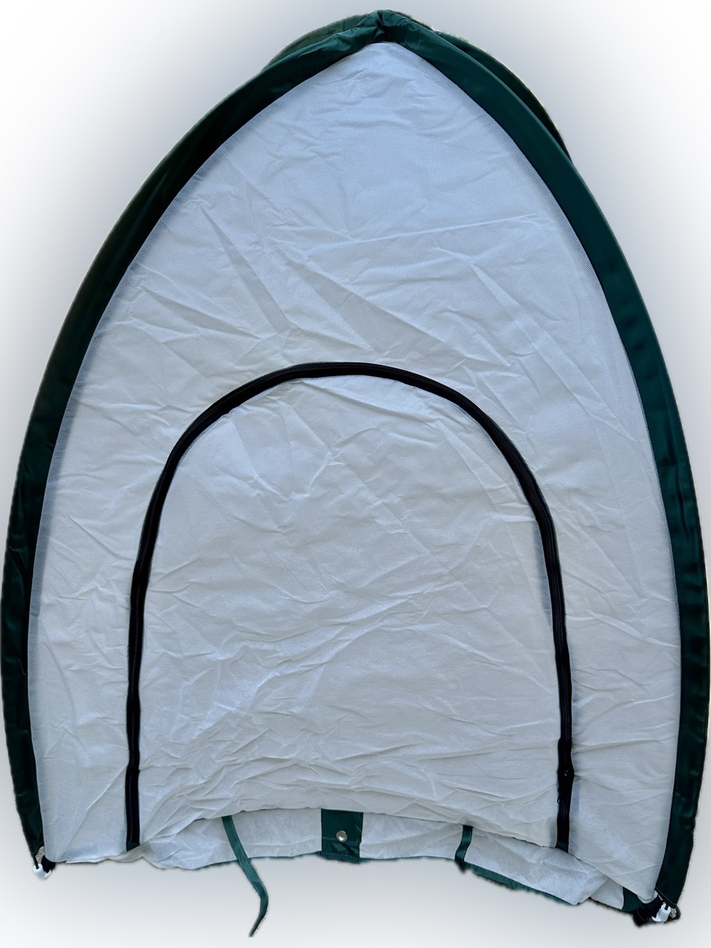 NWT pop-up frost cover for plants or shrubs 41” tall x 38” wide